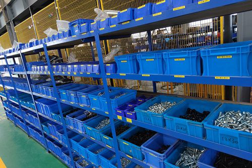 Склад запасных частей